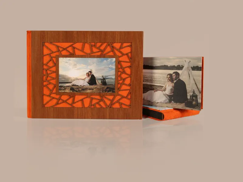 Albüm No. 013 — Geometrik lazer kesim ahşap çerçeve